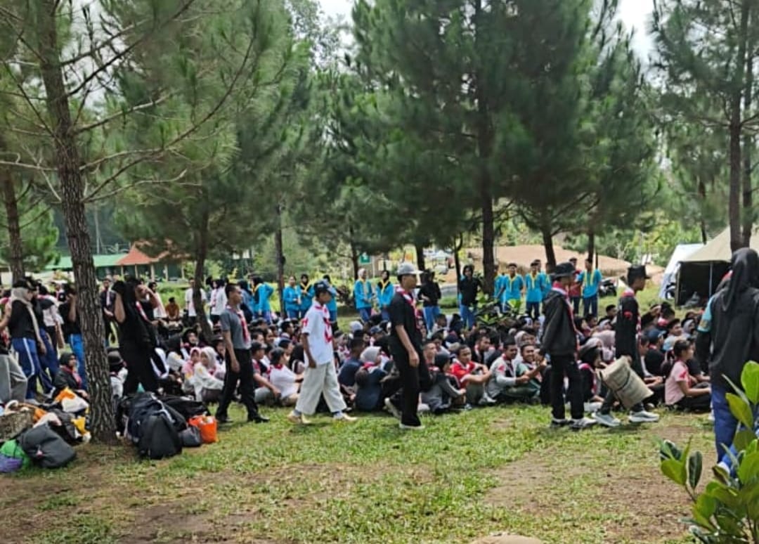 Pascainsiden di SMKN 1 Glagah, Kegiatan Kemah SMAN 1 Giri Jadi Perhatian Pemerhati Pendidikan